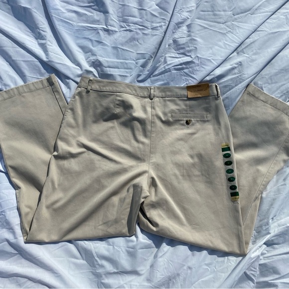 LL Bean Favorite Fit Chino Pants sz 14 NWT - Picture 1 of 6